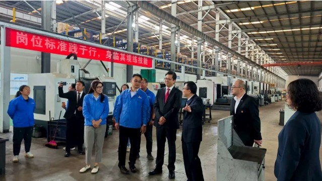 学校领导带队赴云内机械检查开放型区域产教融合实践中心建设与学生实习准备工作
